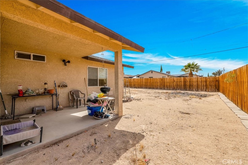 5626 Morongo Road Property Photo 4