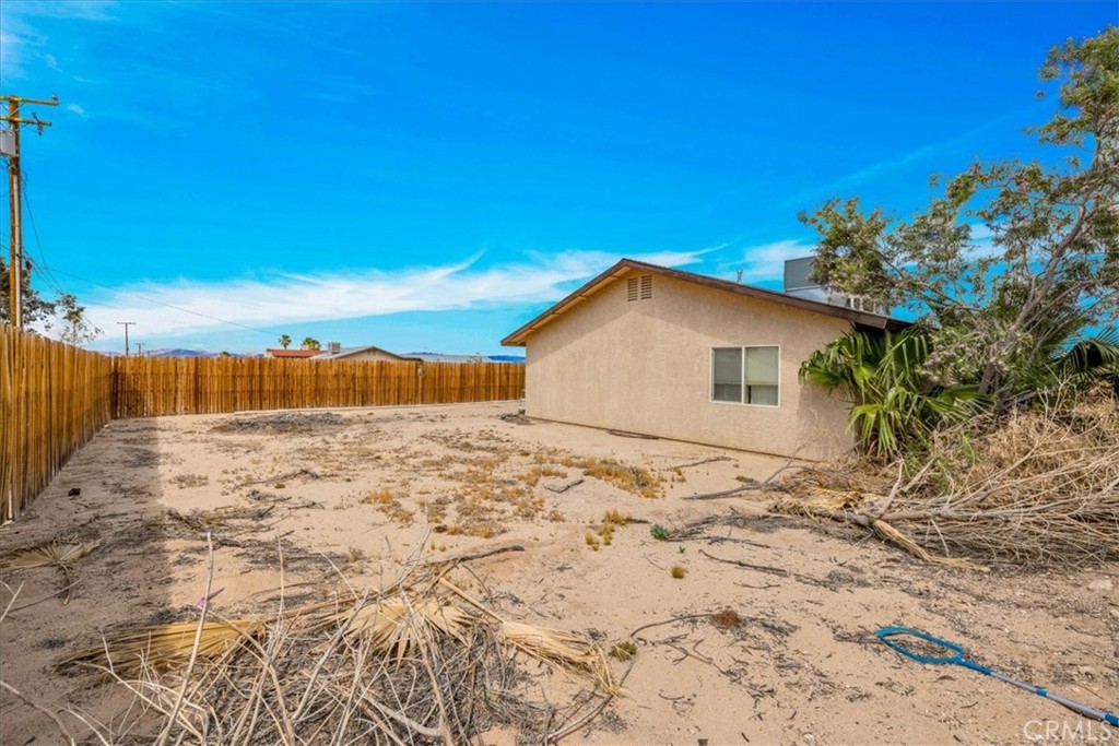 5626 Morongo Road Property Photo 9