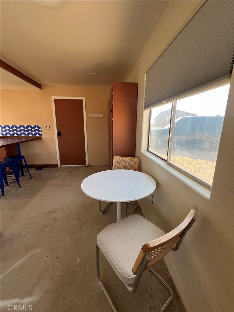 5226 Henry Road Property Photo 14