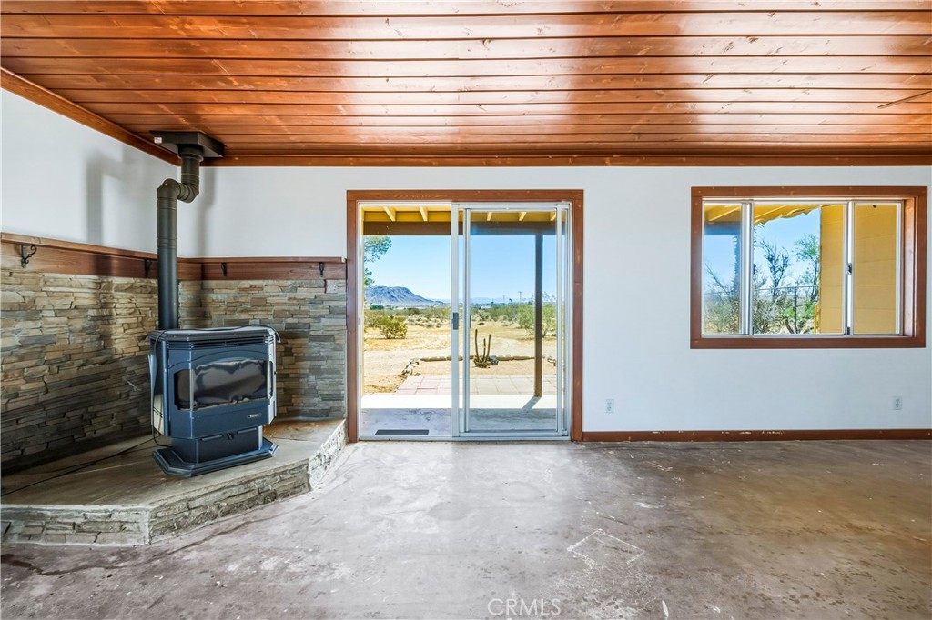 56674 Cone Boulevard Property Photo 4