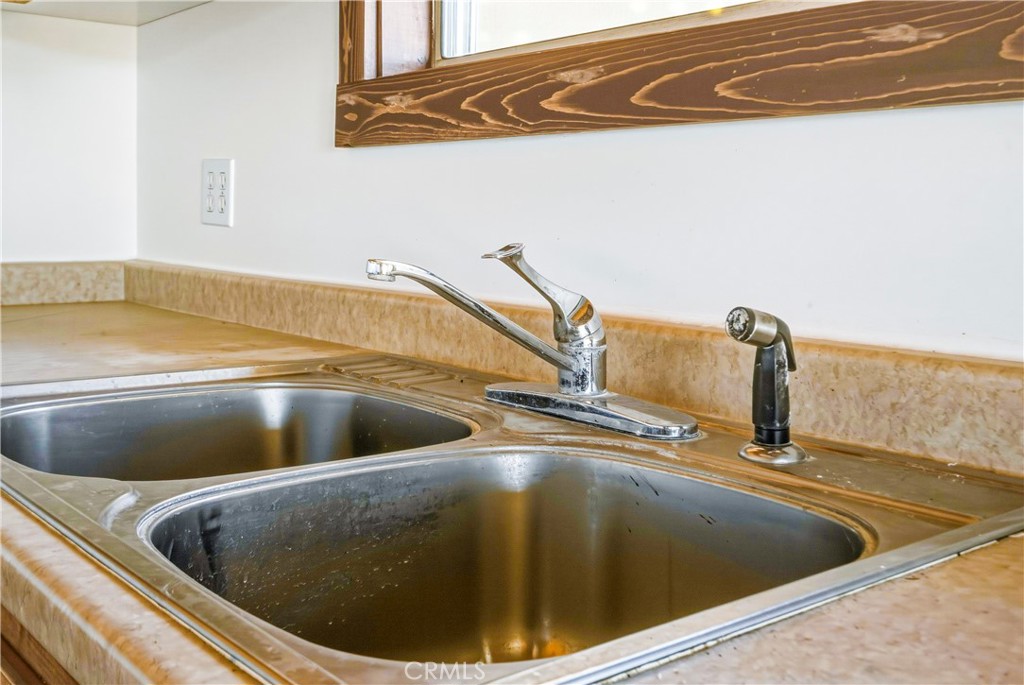 56674 Cone Boulevard Property Photo 11