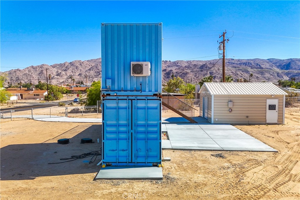 72473 Desert Trail Drive Property Photo 7