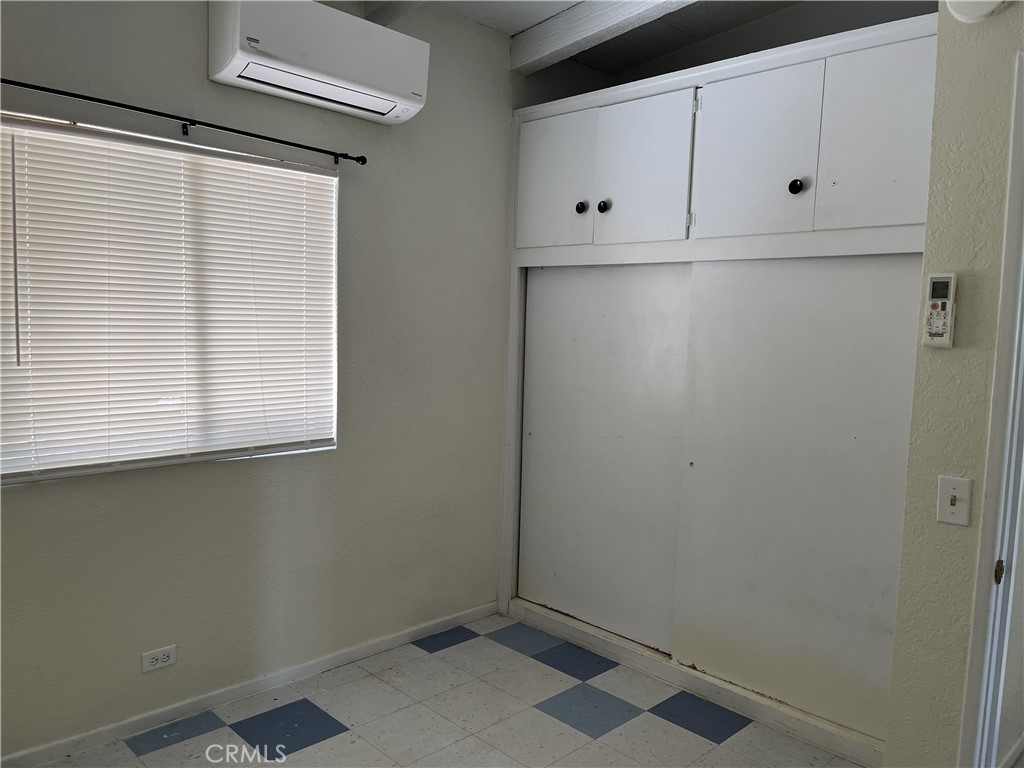 71995 Samarkand Property Photo 4