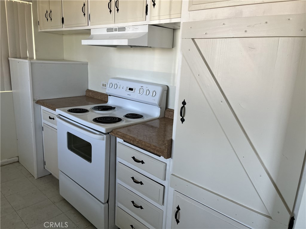 71995 Samarkand Property Photo 9