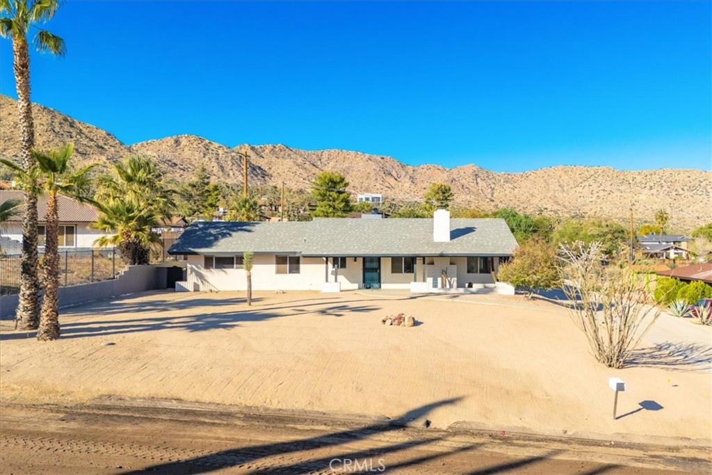 7429 Cardillo Property Photo 1