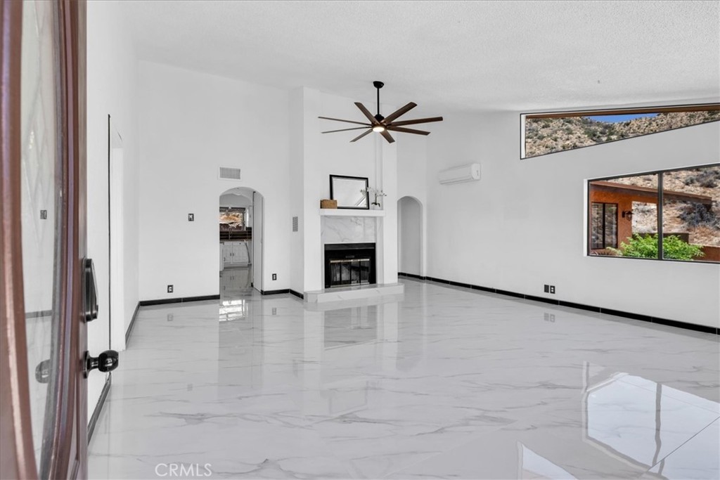 53944 Canyon Property Photo 4