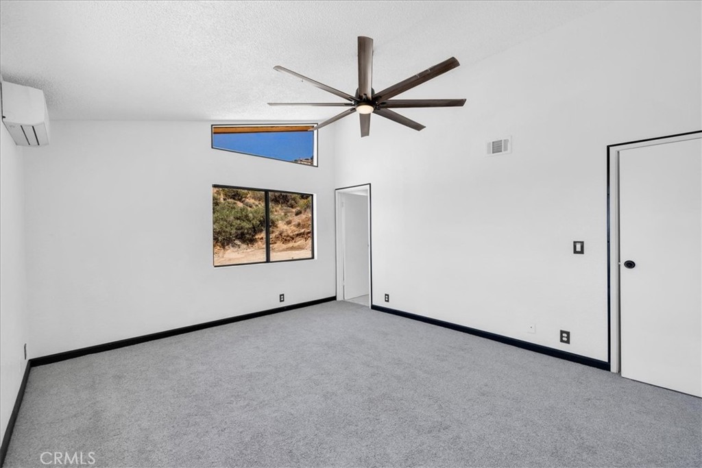 53944 Canyon Property Photo 11