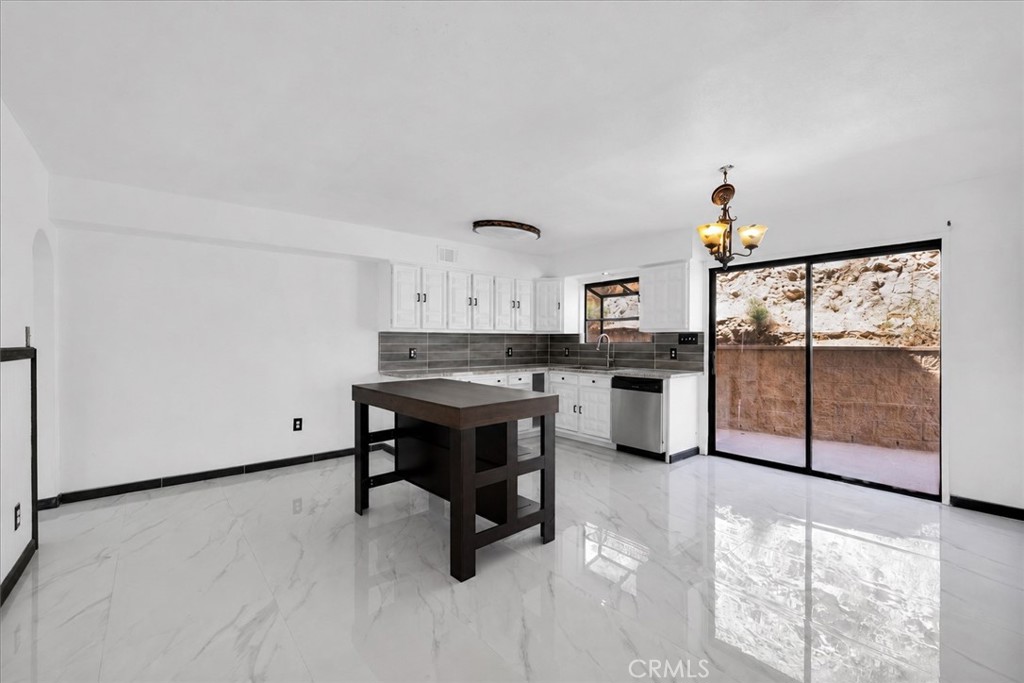 53944 Canyon Property Photo 28