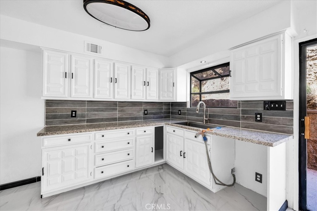 53944 Canyon Property Photo 29