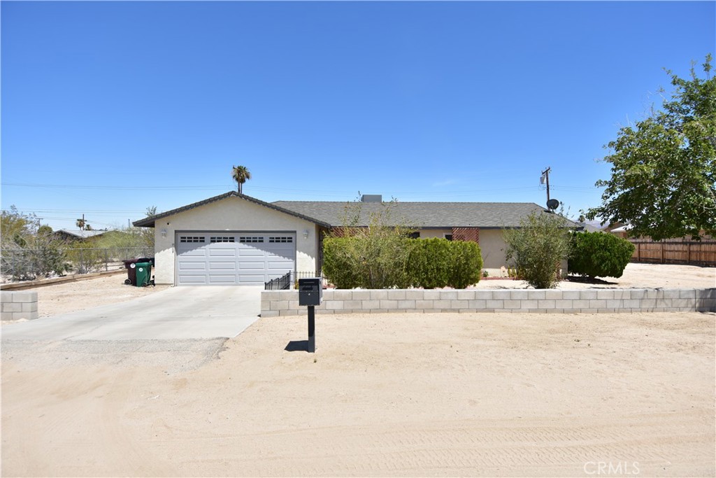 6245 Baileya Avenue Property Photo 1