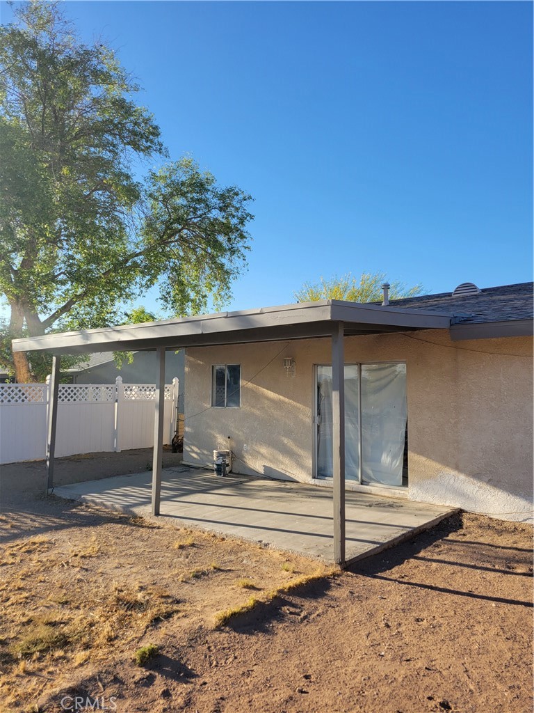 1340 Larchwood Property Photo 8