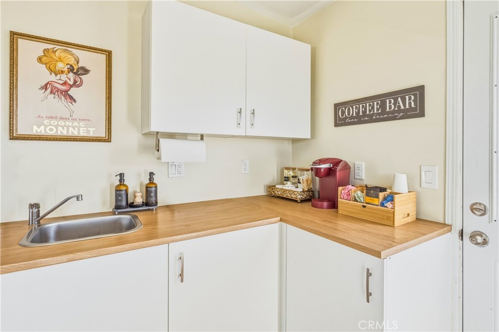 6546 Rose Ellen Avenue Property Photo 16
