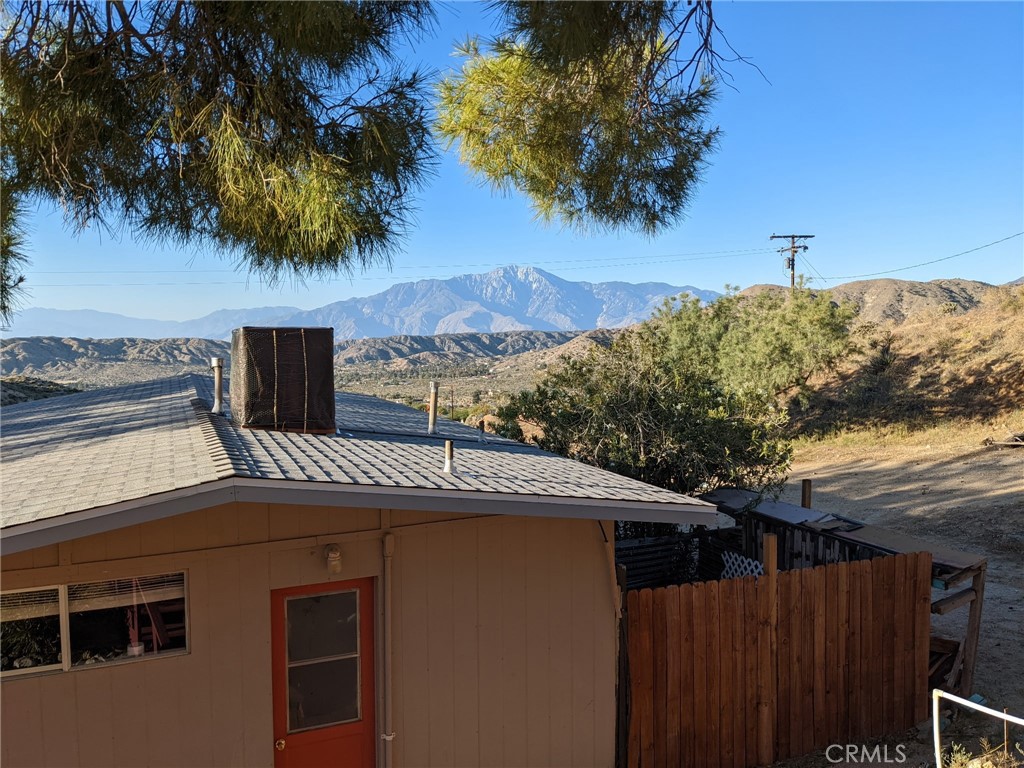 49324 Whiteside Property Photo 3
