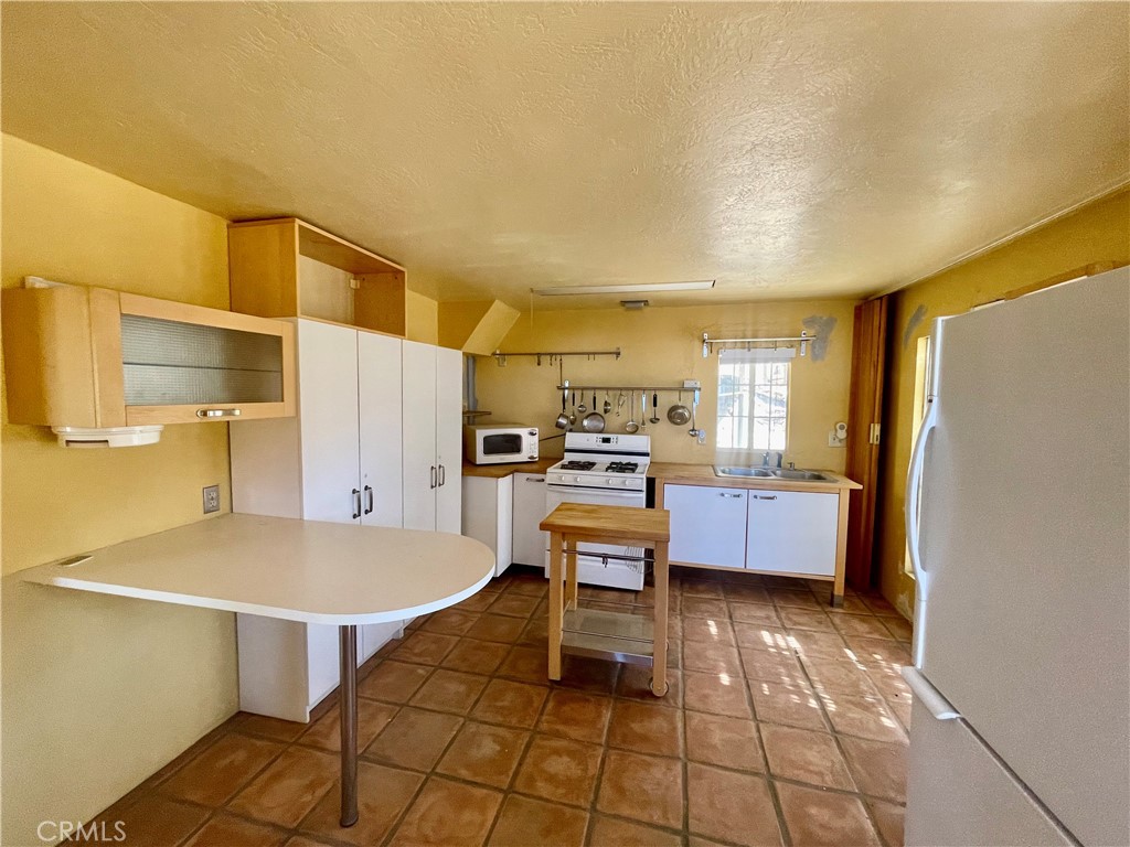 49324 Whiteside Property Photo 14
