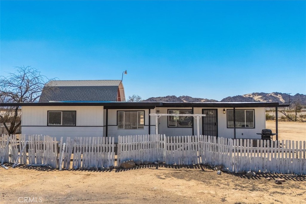 2626 Bristol Avenue Property Photo 4
