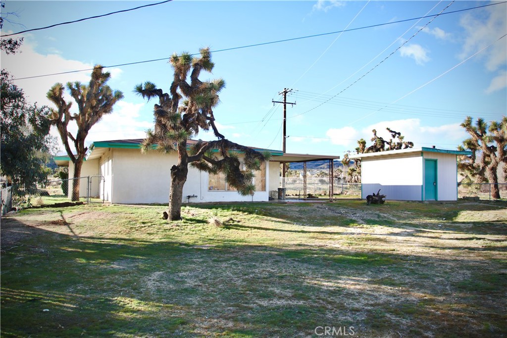 57136 Navajo Trail Property Photo 2