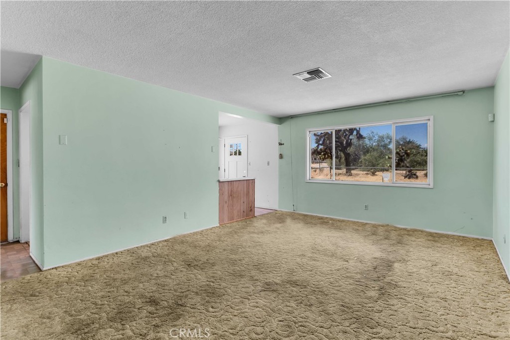 57136 Navajo Trail Property Photo 16
