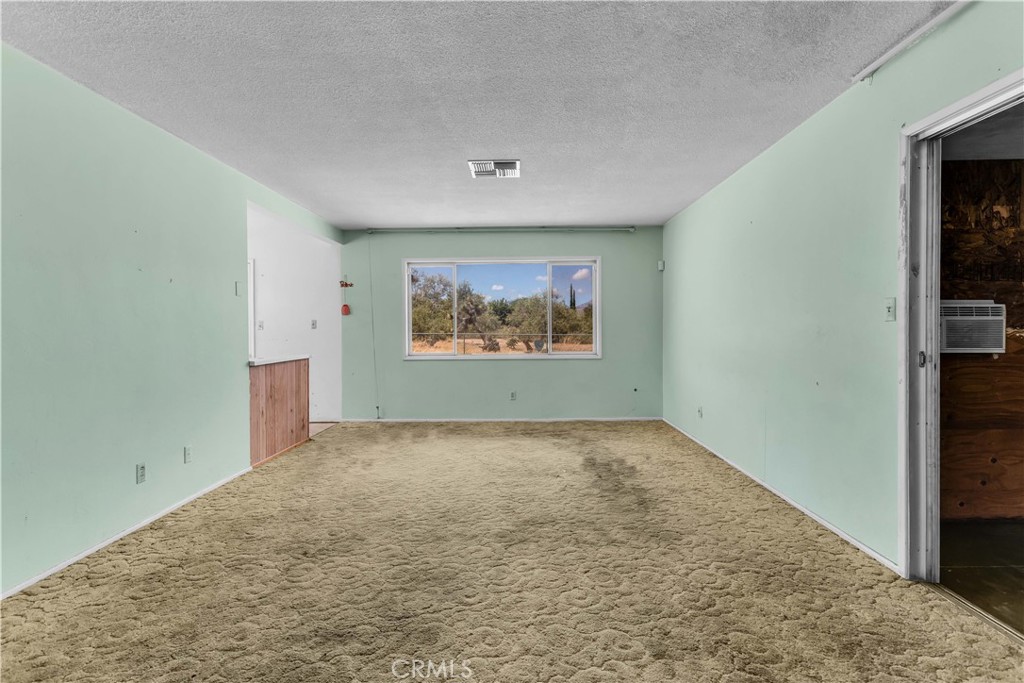 57136 Navajo Trail Property Photo 17