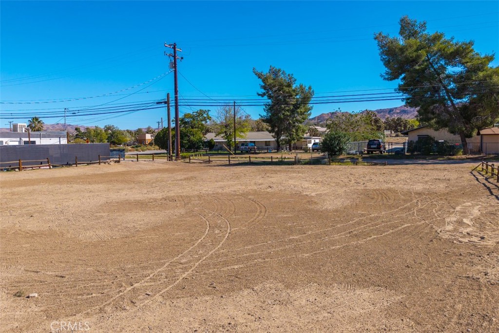 1122 Twentynine Palms Property Photo 5