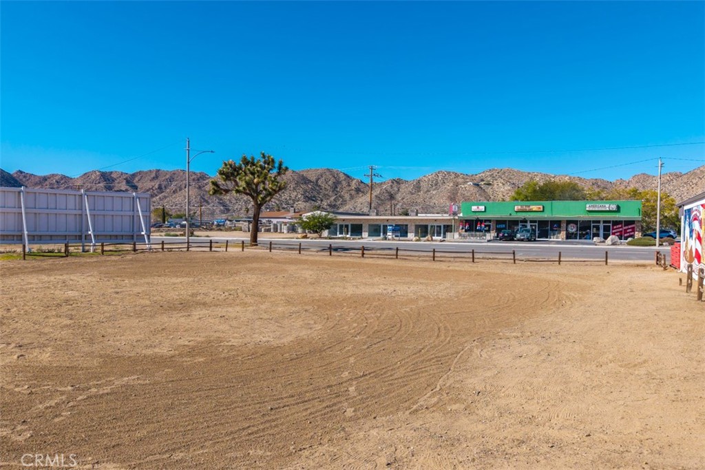 1122 Twentynine Palms Property Photo 11