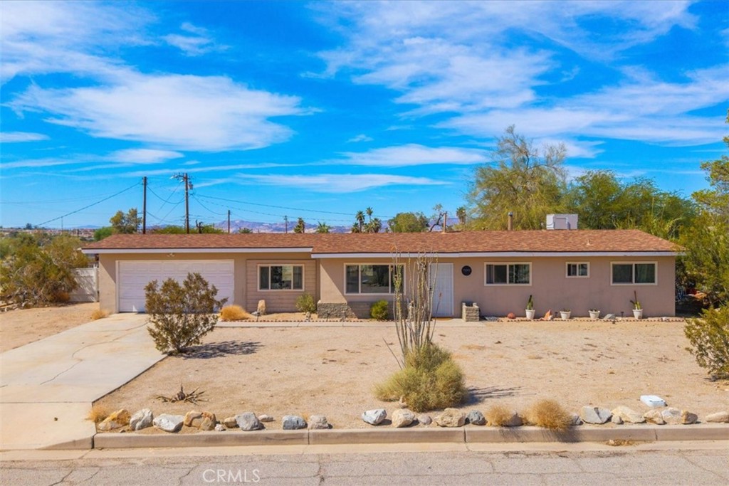 74342 Chemehuevi Drive Property Photo 1