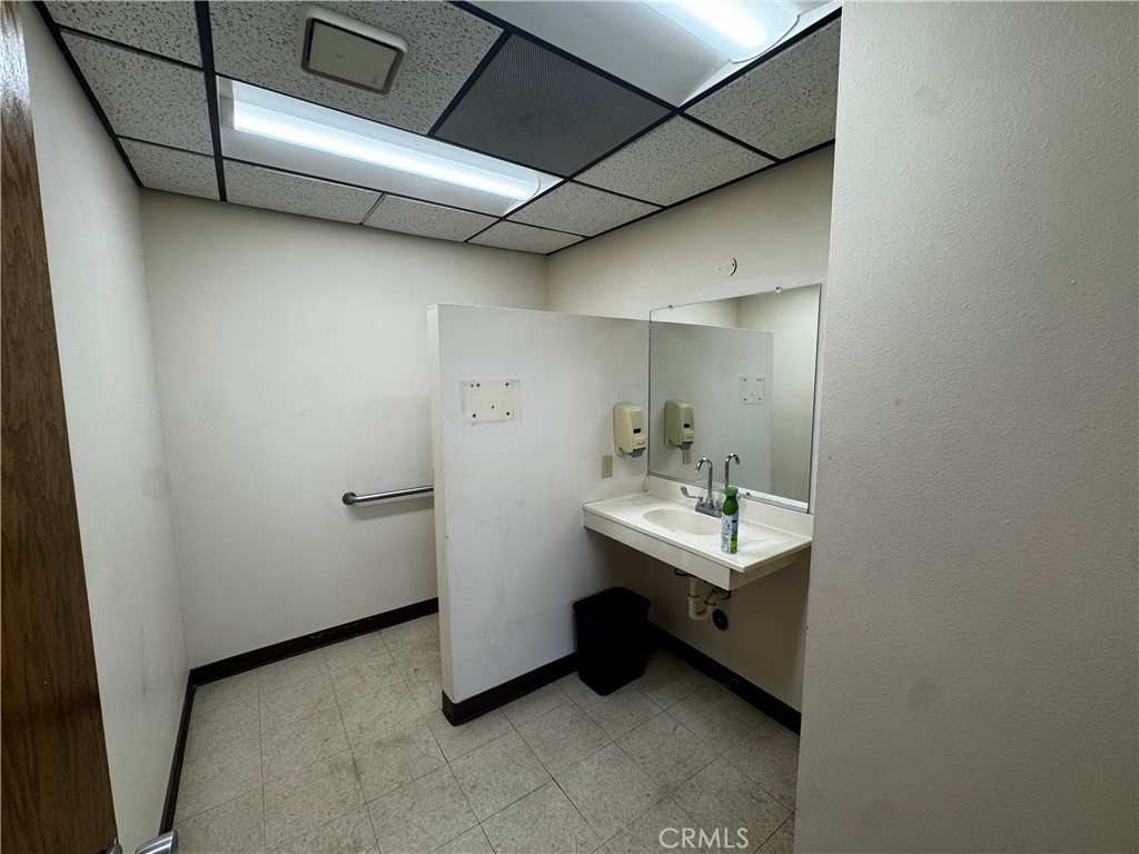 901 3rd Street Property Photo 17
