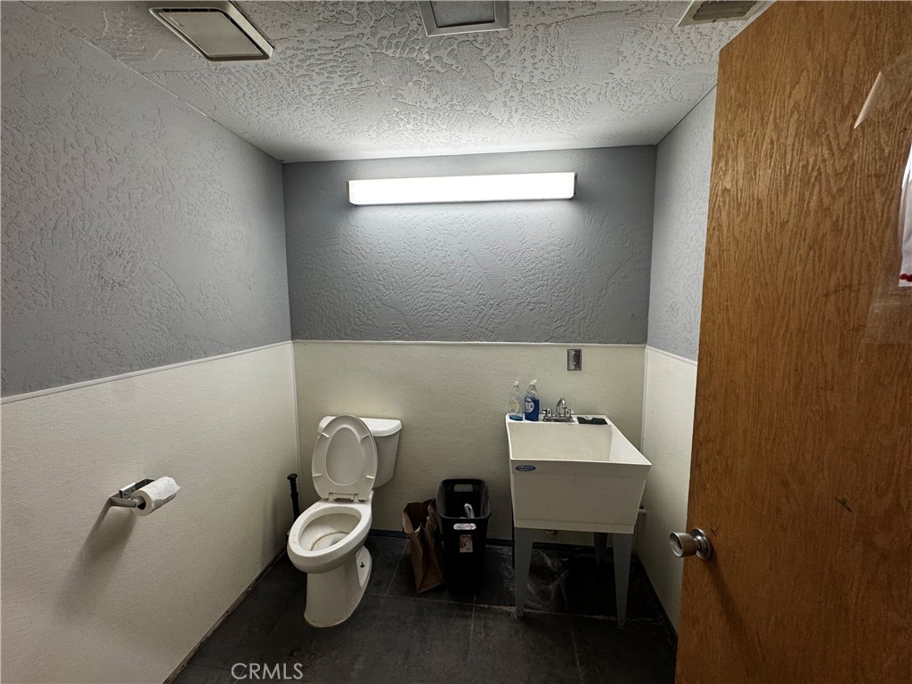 901 3rd Street Property Photo 26