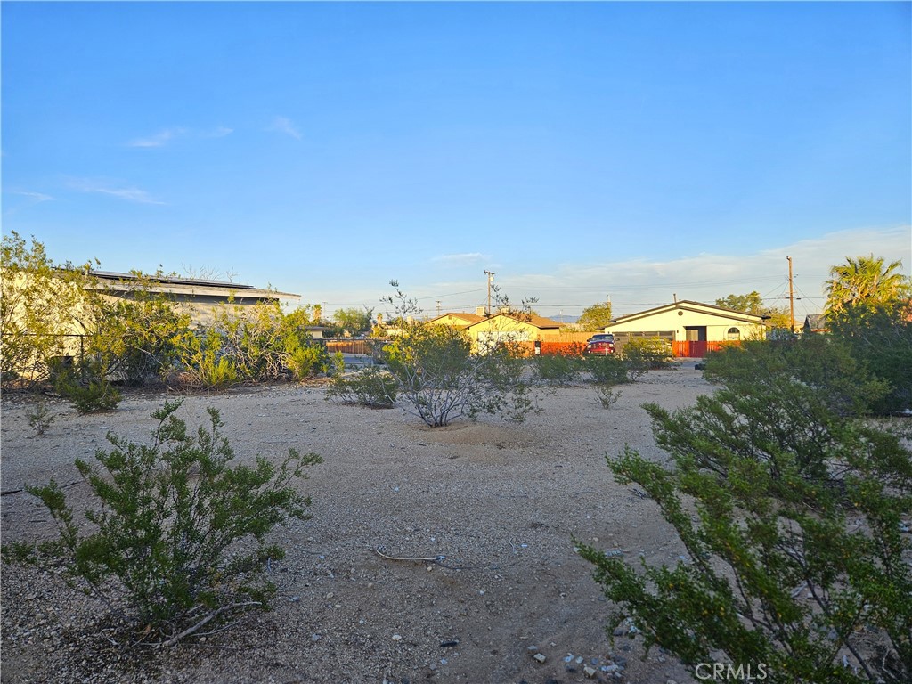 6350 Mojave Avenue Property Photo 4