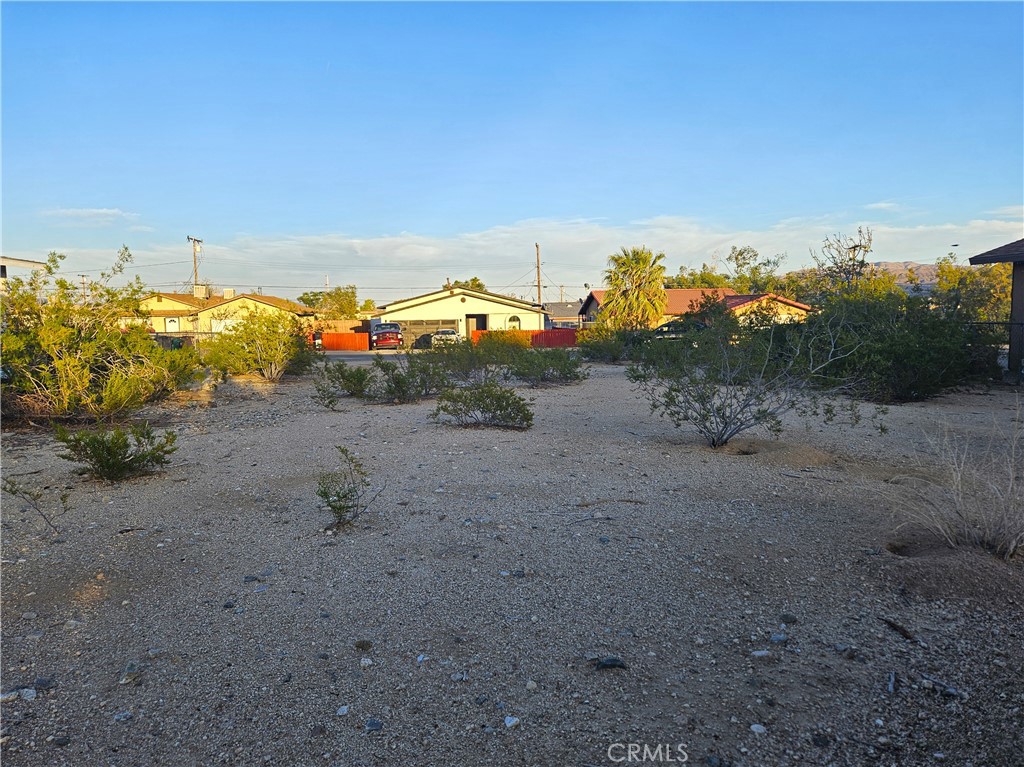 6350 Mojave Avenue Property Photo 7