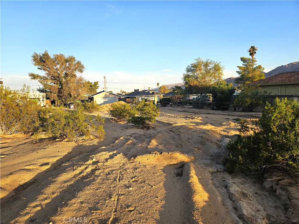 6180 Chia Avenue Property Photo 7