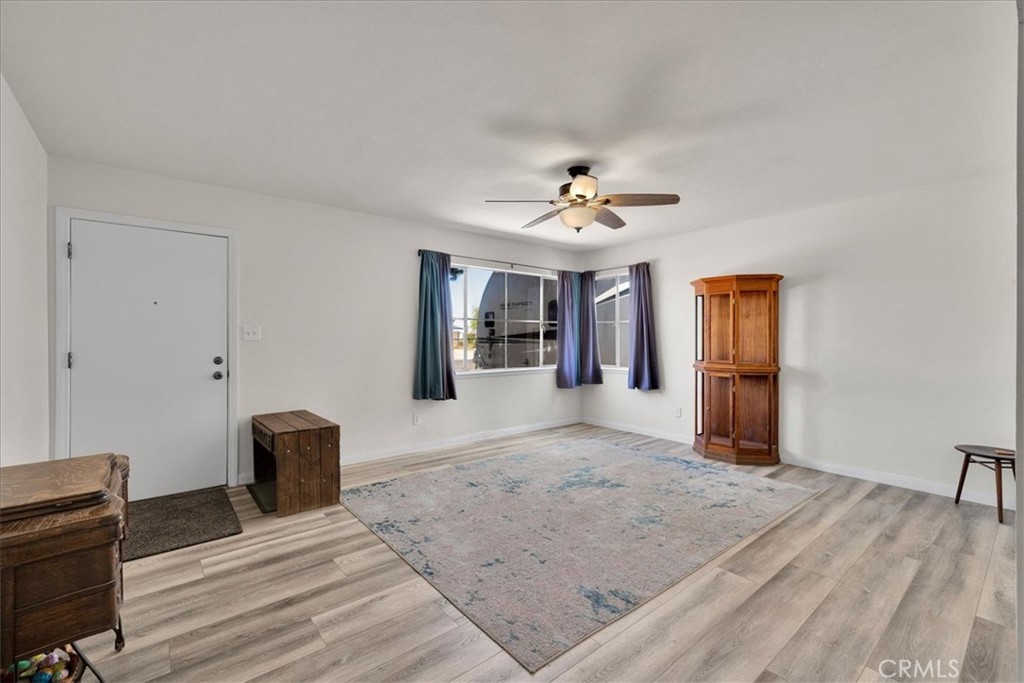73073 Sun Valley Property Photo 6