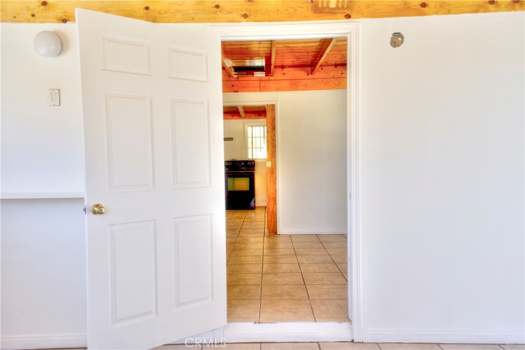 67446 Appian Road Property Photo 6
