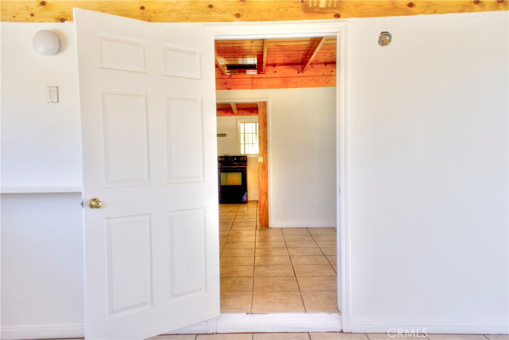 67446 Appian Road Property Photo 6