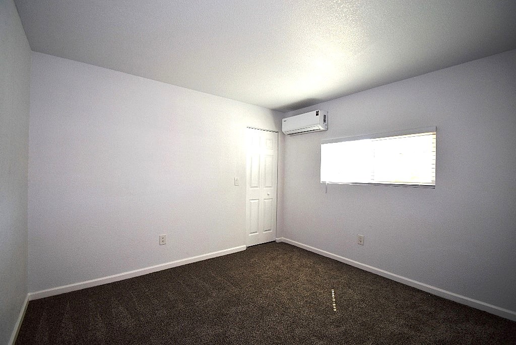 55524 Yucca Trail 65 Property Photo 11