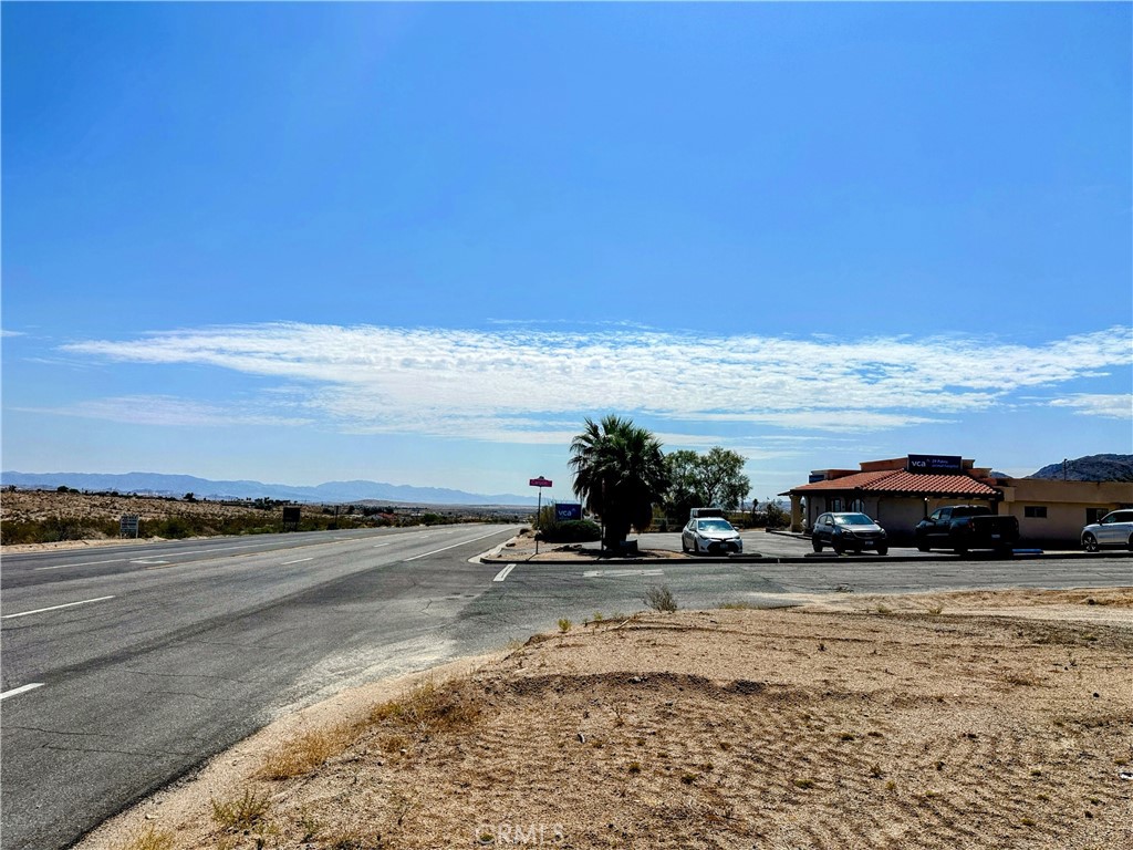 70500 29 Palms Highway Property Photo 10
