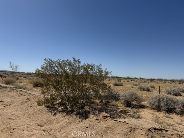1234 Saturn Property Photo 2