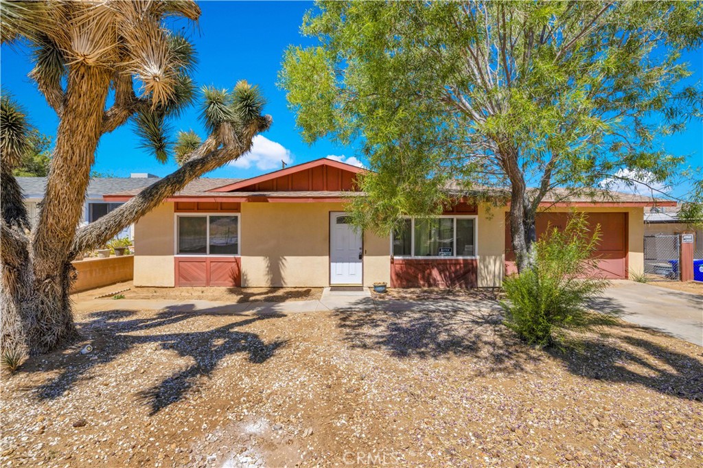7446 Borrego Trail Property Photo 1