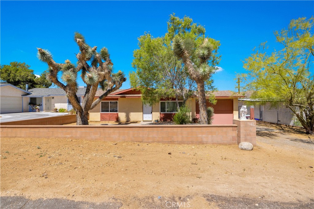 7446 Borrego Trail Property Photo 2