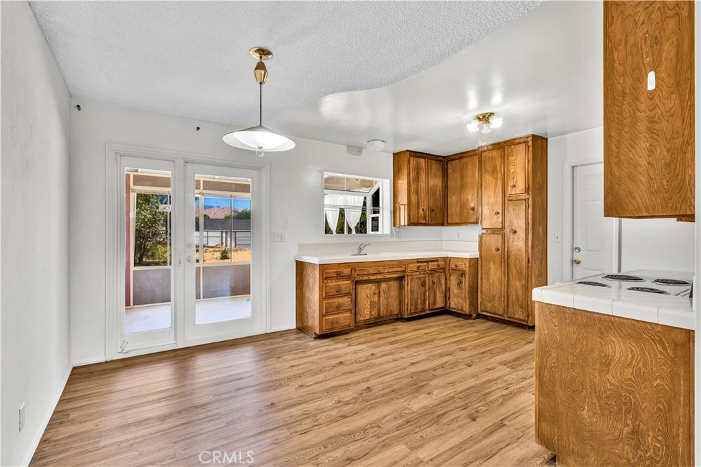 7446 Borrego Trail Property Photo 8