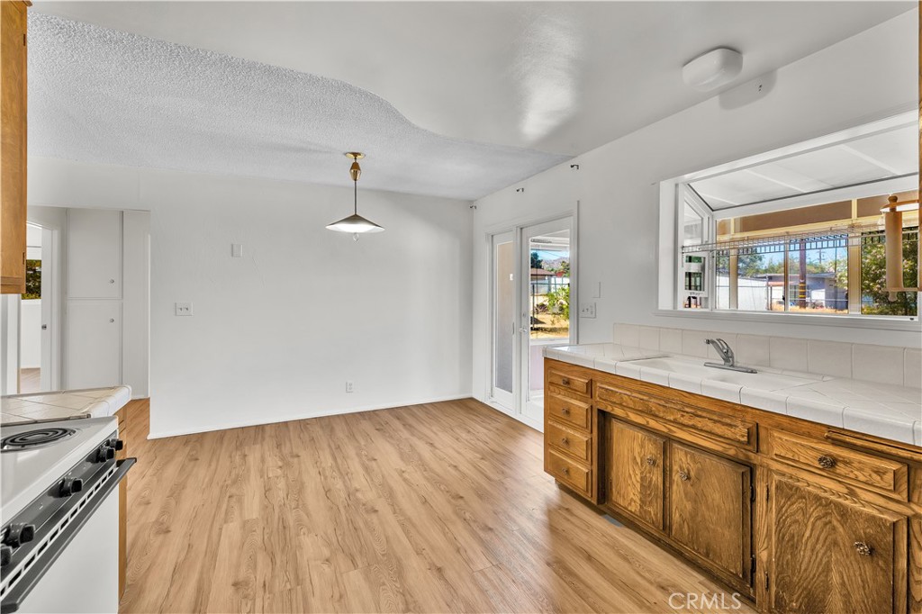 7446 Borrego Trail Property Photo 13