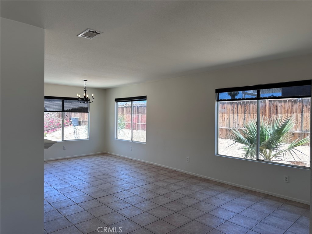 71557 Sun Valley Property Photo 6