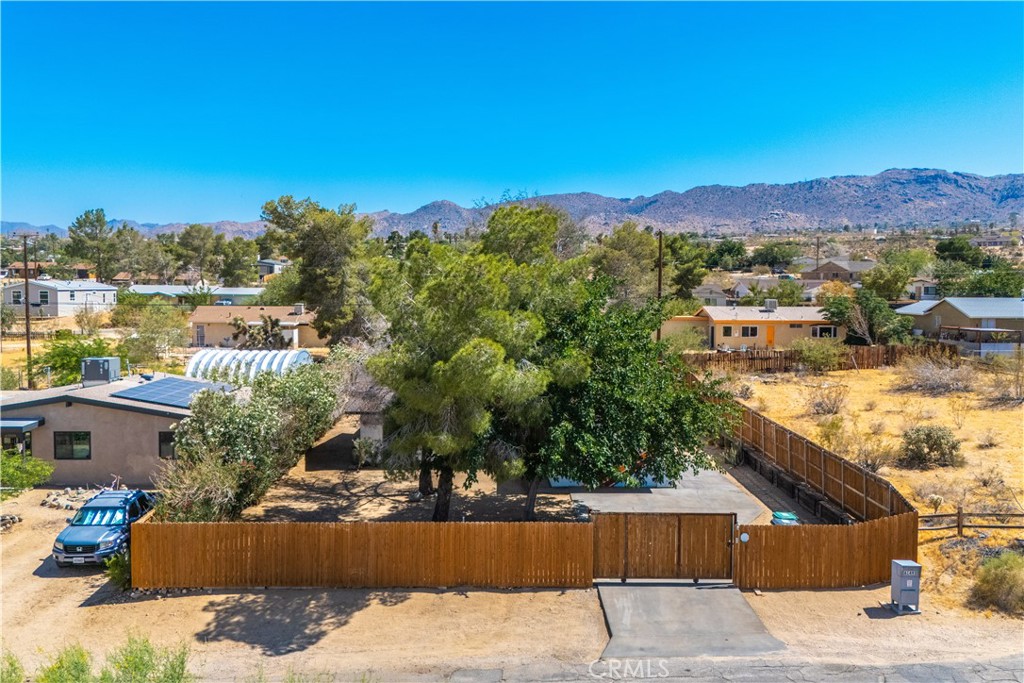 61493 Desert Air Property Photo 3