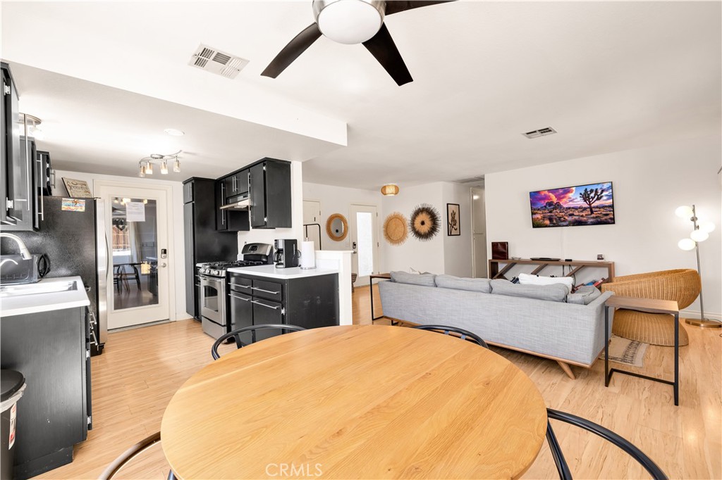 61493 Desert Air Property Photo 9