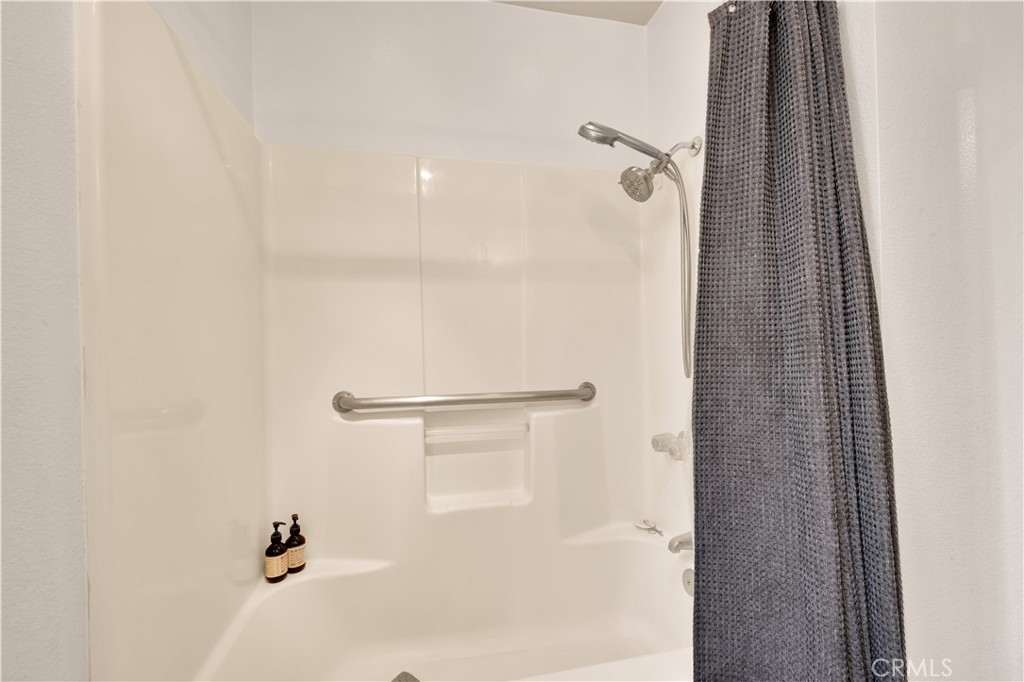 61493 Desert Air Property Photo 18