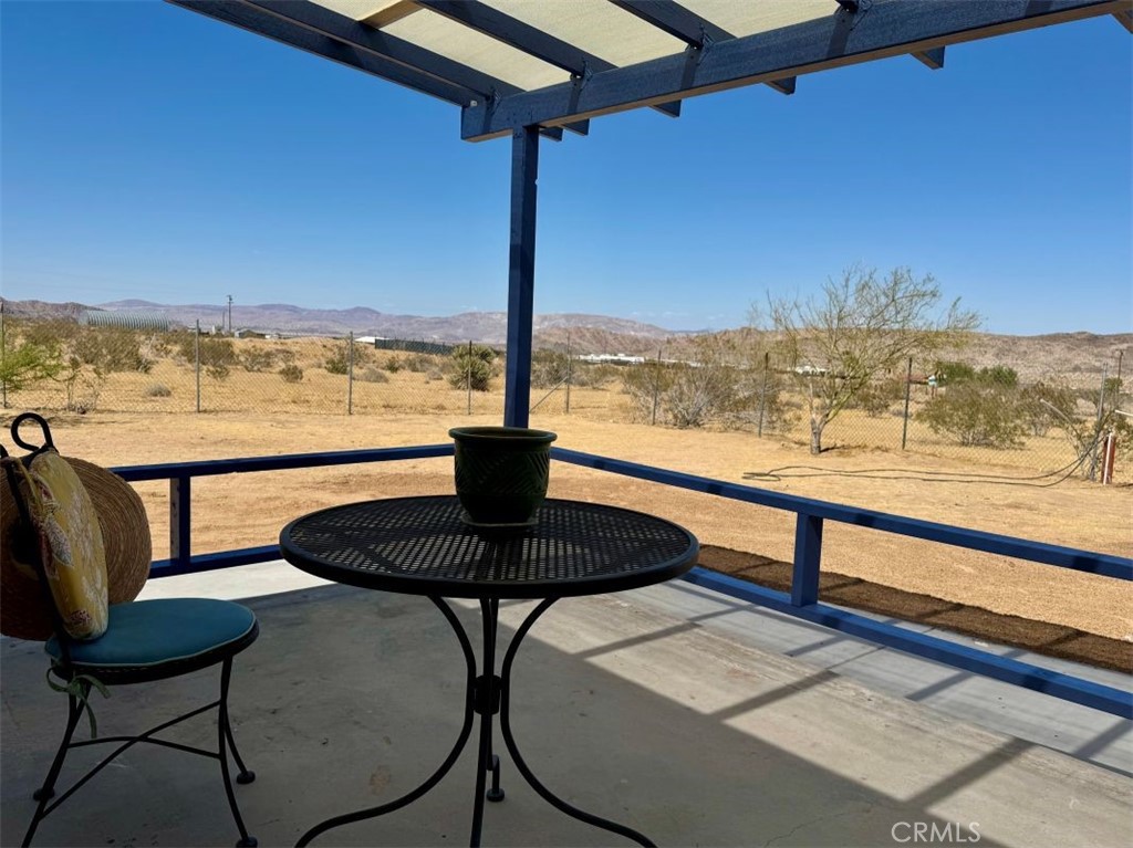 2675 Geronimo Trail Property Photo 4
