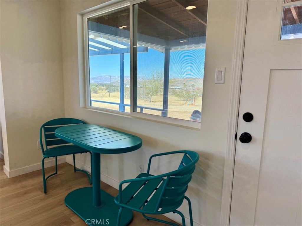 2675 Geronimo Trail Property Photo 12