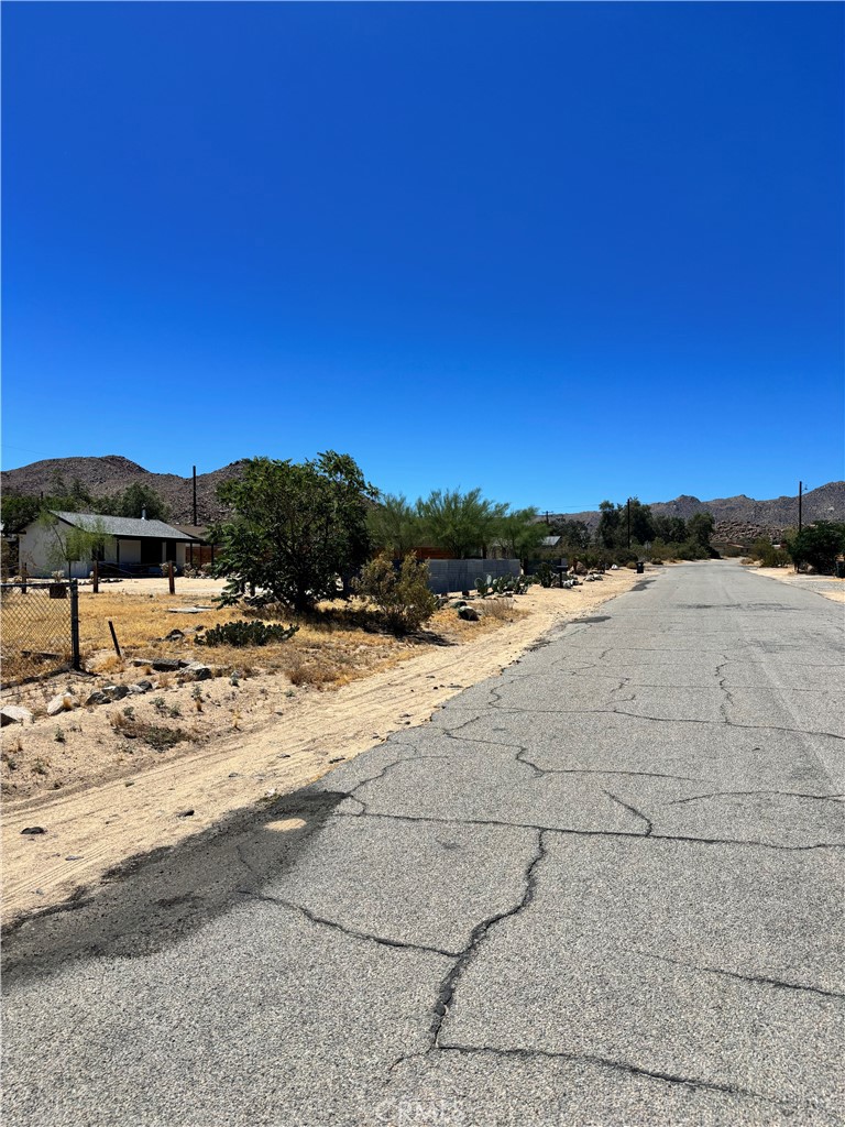 62027 Valley View Circle Property Photo 24