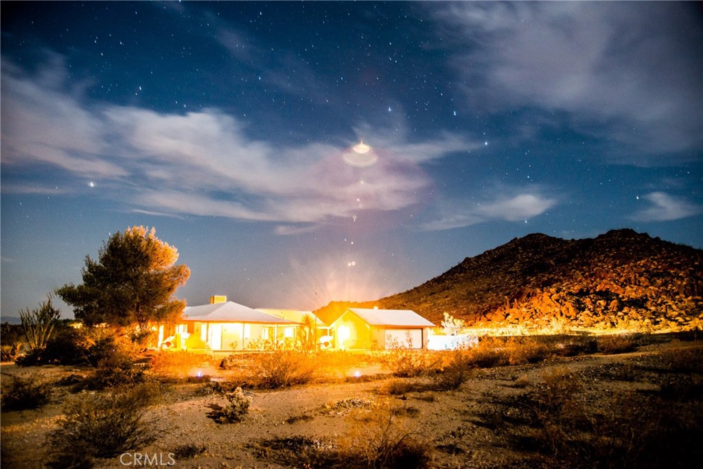 63525 Moonlight Mesa Property Photo 9