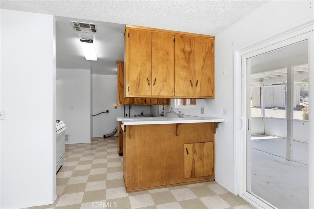 49084 Mojave Property Photo 12