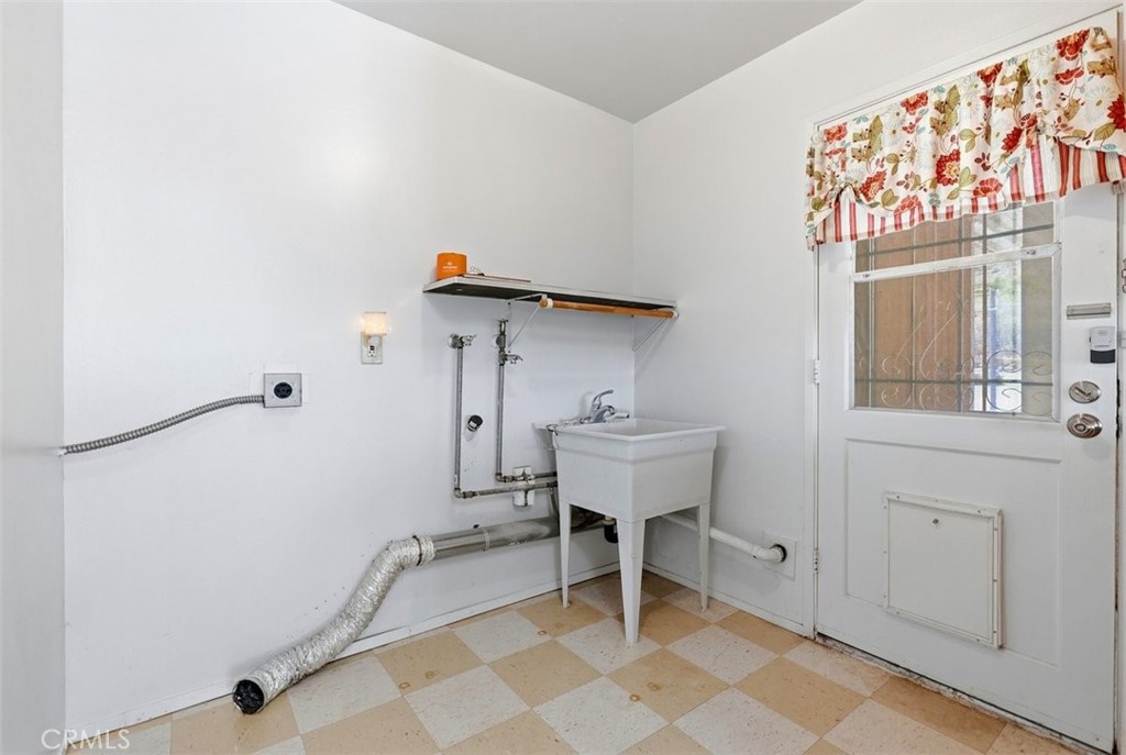 49084 Mojave Property Photo 13